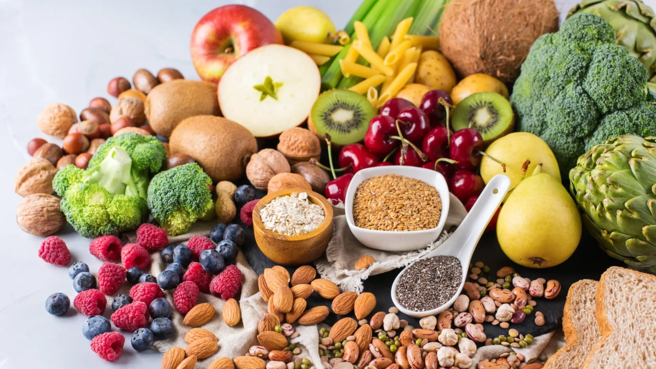 Colazione ricca di fibre: i benefici delle noci per valori glicemici stabili ogni giorno Colazione ricca di fibre: i benefici delle noci per valori glicemici stabili ogni giorno