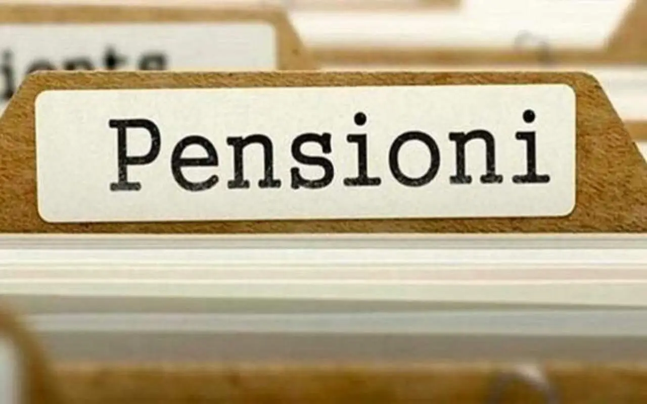 Pagamento della tredicesima: quando arriva l’accredito extra per i pensionati Pagamento della tredicesima: quando arriva l’accredito extra per i pensionati