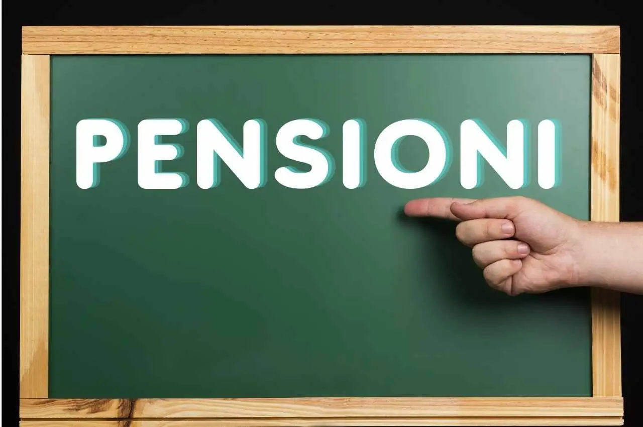 Pagamento della tredicesima: quando arriva l’accredito extra per i pensionati Pagamento della tredicesima: quando arriva l’accredito extra per i pensionati