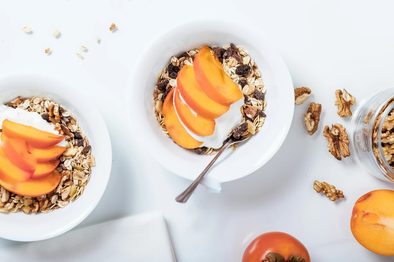Colazione ricca di fibre: i benefici delle noci per valori glicemici stabili ogni giorno Colazione ricca di fibre: i benefici delle noci per valori glicemici stabili ogni giorno